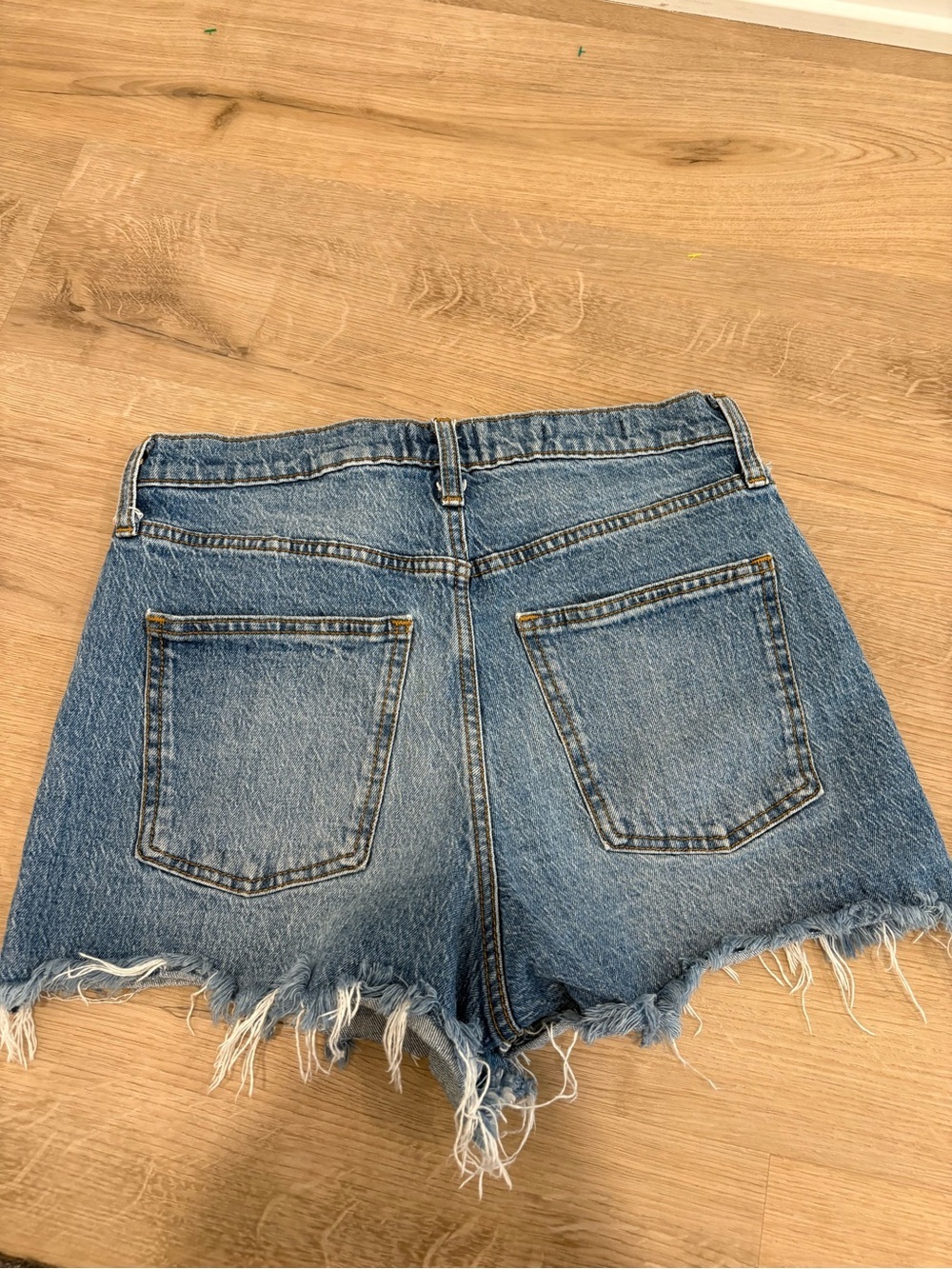 Universal Thread Light Blue High-Rise Distressed Denim Shorts - Picture 3 of 4